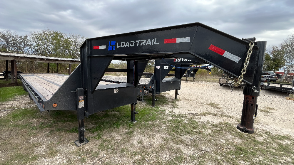 trailer image front