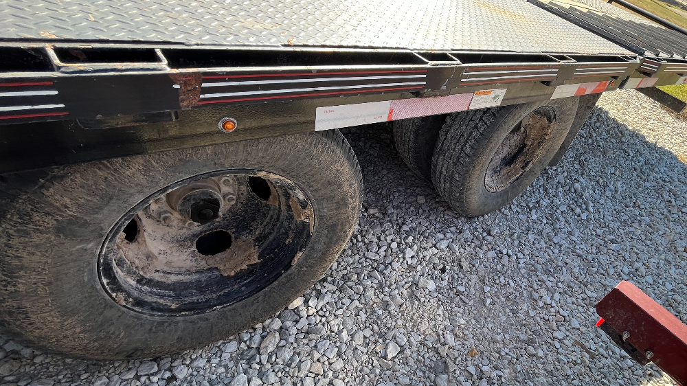 trailer image front