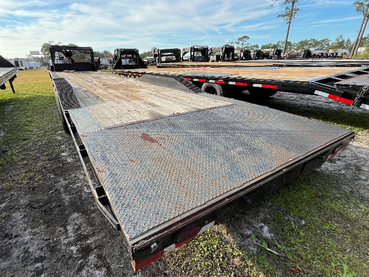 trailer image front