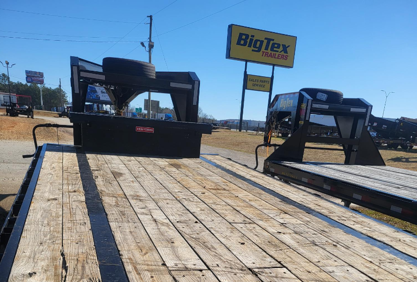 trailer image front