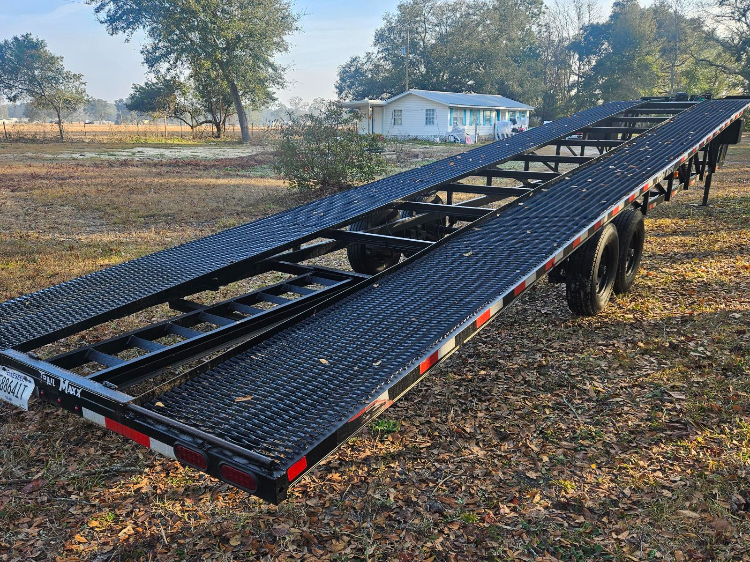 trailer image front
