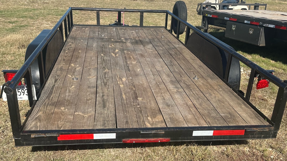trailer image front