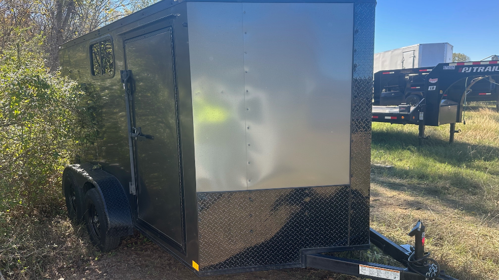 trailer image front
