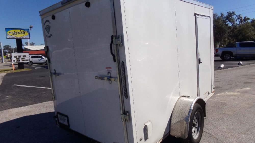 trailer image front
