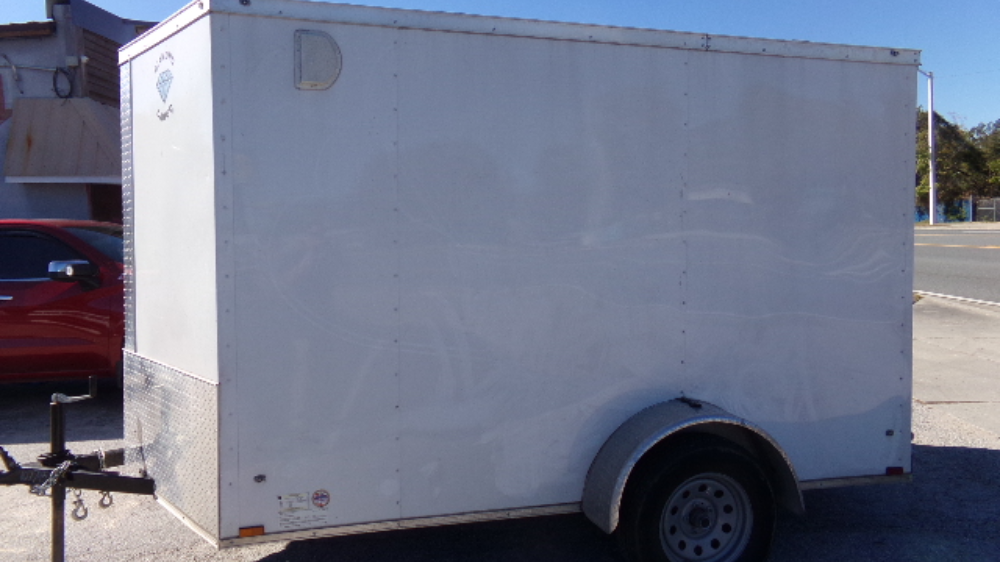 trailer image front