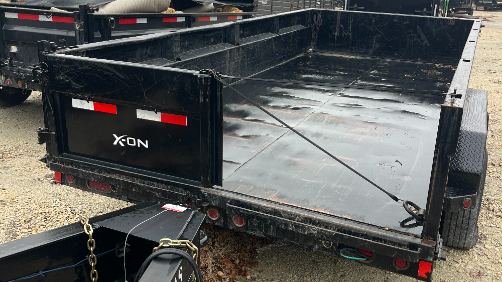 trailer image front