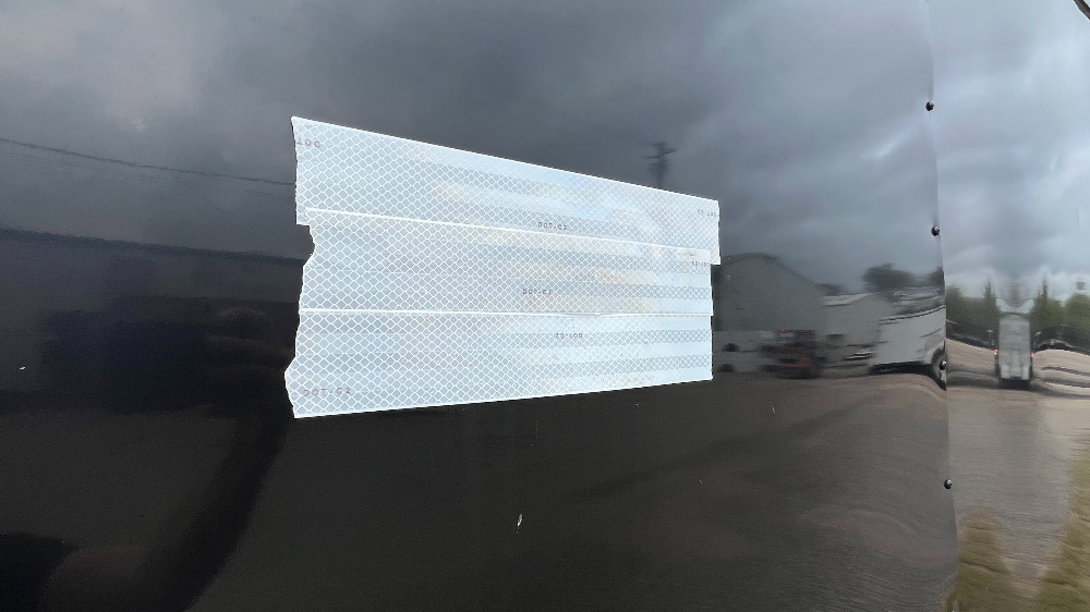 trailer image front