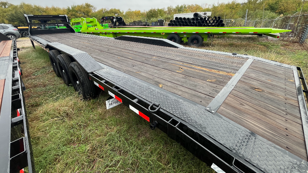 trailer image front