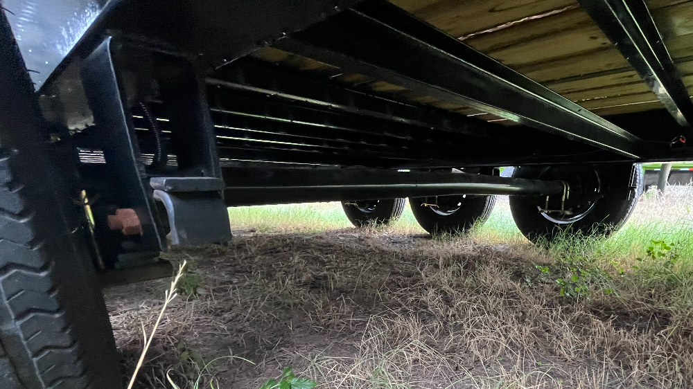 trailer image front